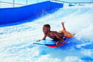 FlowRider, uma das atrações do Allure of the Seas