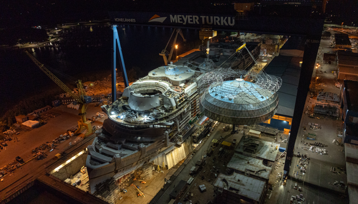 Construção do Star of the Seas, em julho de 2024